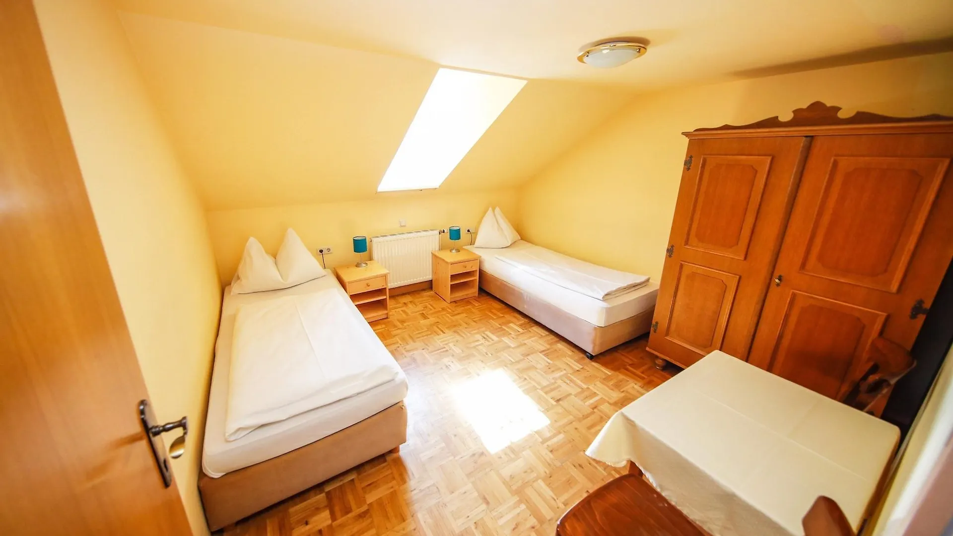Hotel Lehenerhof Salzburg 3*,  Austria